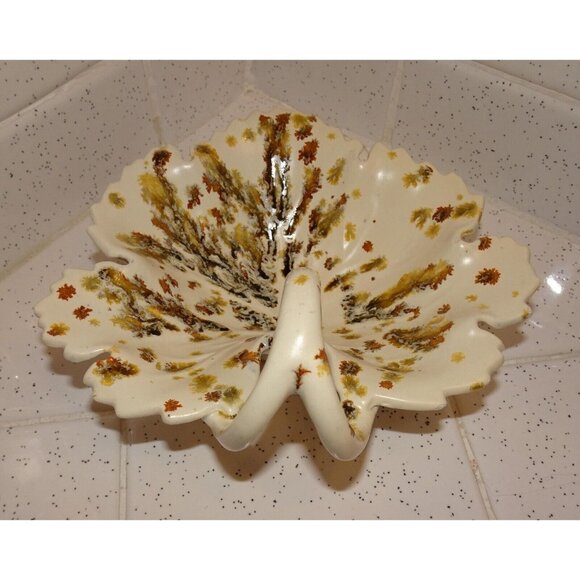 Vintage Handled Ceramic maple Leaf Trinket or Candy Dish white gold drip glaze - Picture 4 of 11